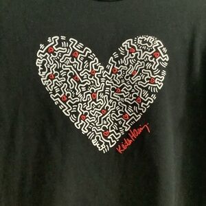 Keith Haring Heart Graphic T-Shirt | Black Pop Art Tee | Medium